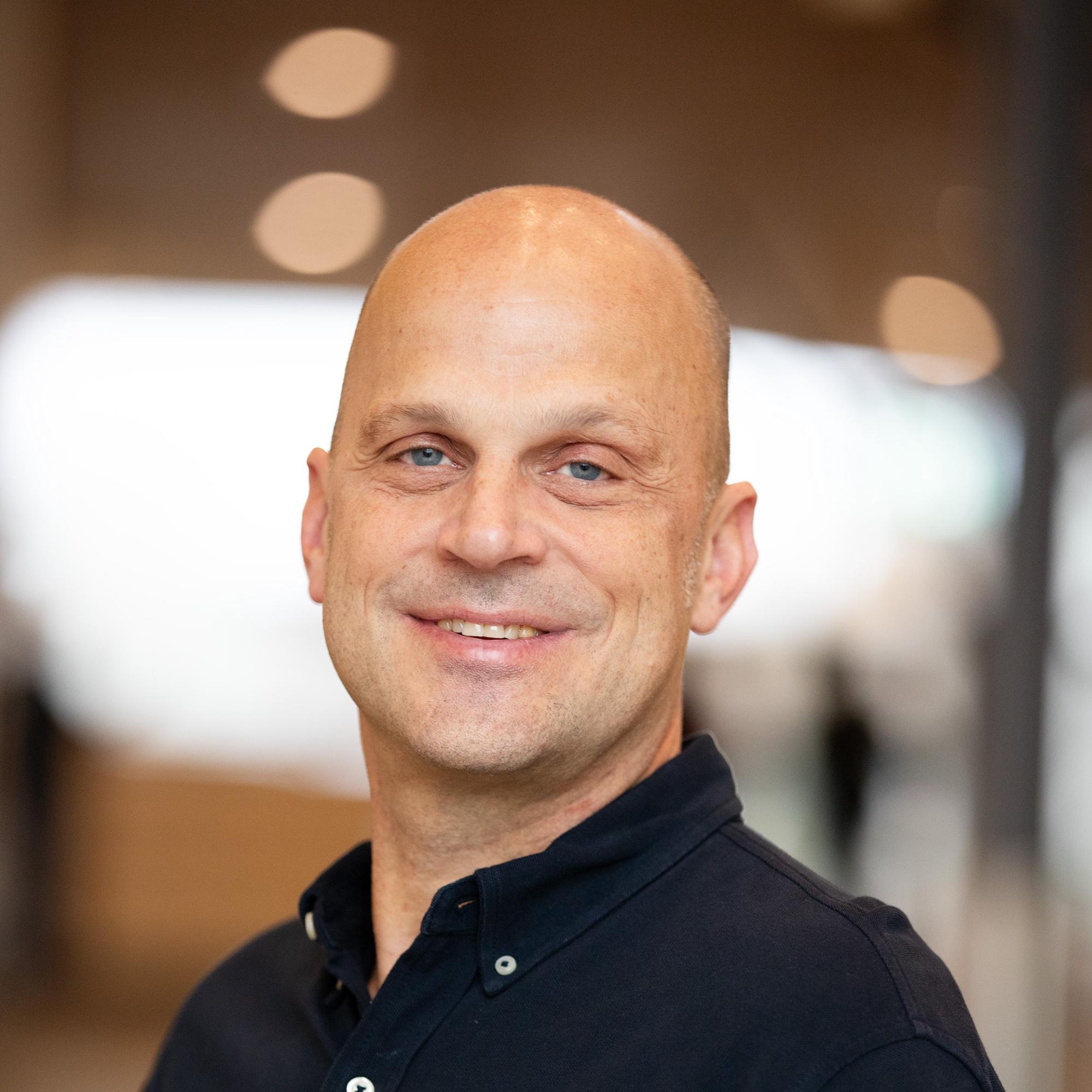 Niclas Bernhoff